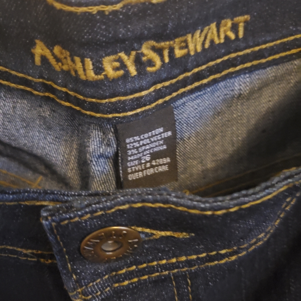 Ashley Stewart Plus Sized 26W Dark Denim Boot Leg Ashley Stewart jeans!